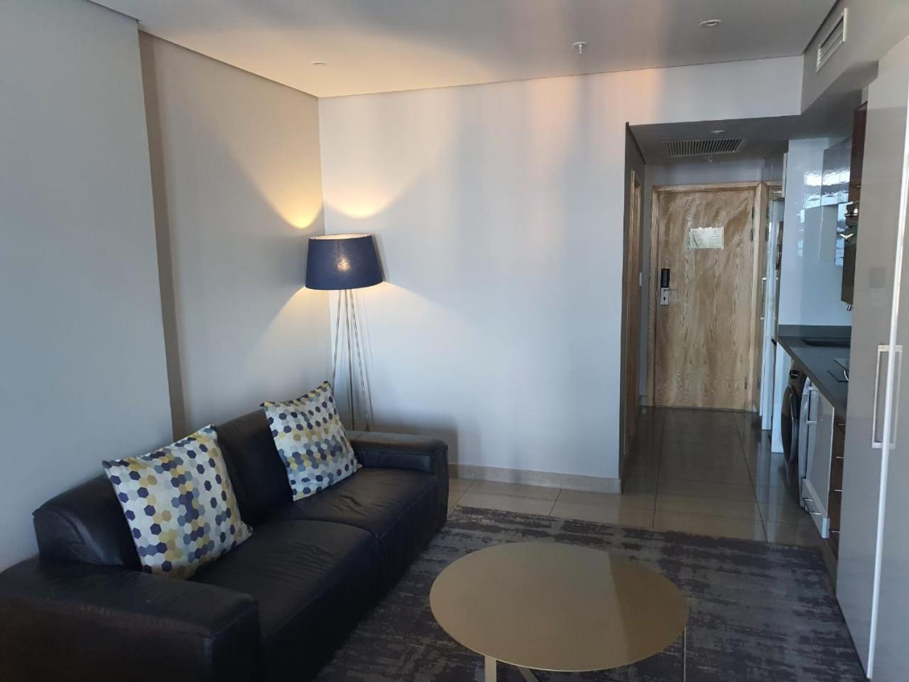 Pearls Full Sea View Luxury Studio - Self Catering Durban Buitenkant foto